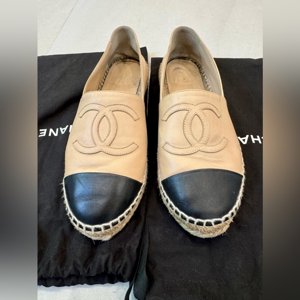 This shoe is European size 38